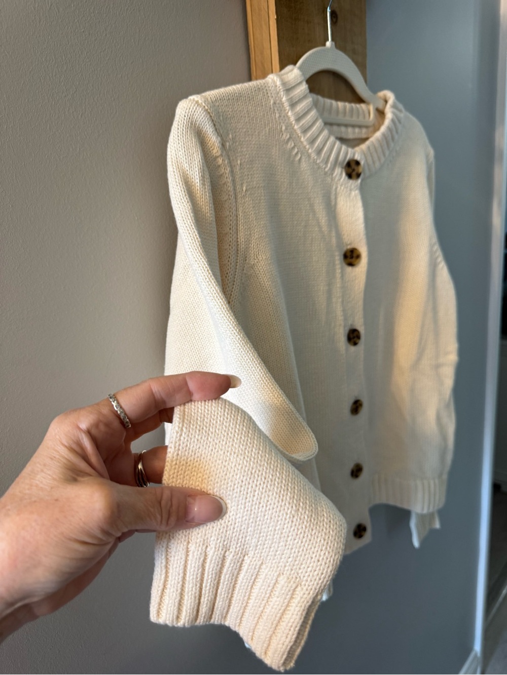 GAP Cream Button-Front Women’s Cardigan, NWTs - Picture 4 of 7